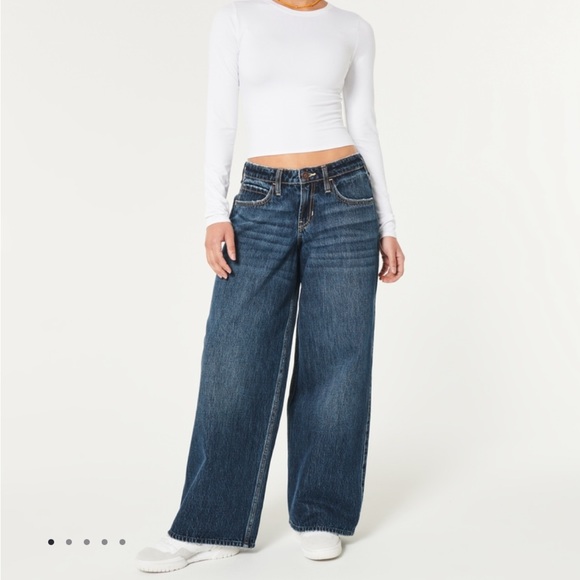 Y2K Baggy dark wash Hollister jeans size 2 regular length - Picture 2 of 9